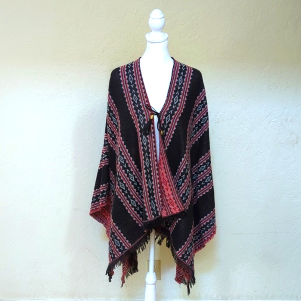 Andrew Marc New York Southwest Fringe Blanket Shawl/Poncho One Size